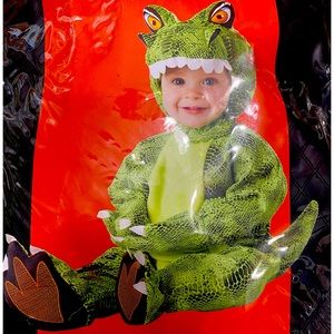 New tot-rannosaurus infant costume size 12-18m